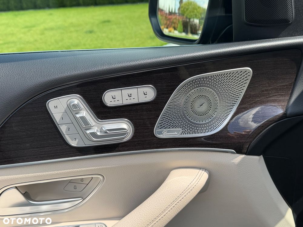 Mercedes-Benz GLS - 19