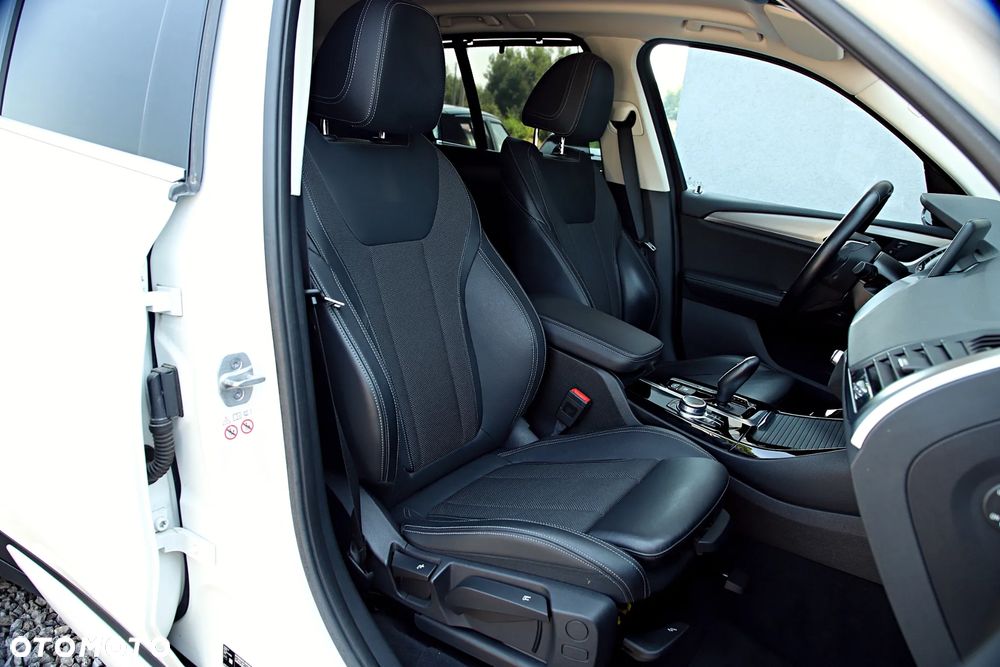 BMW X3 xDrive20d xLine sport - 26