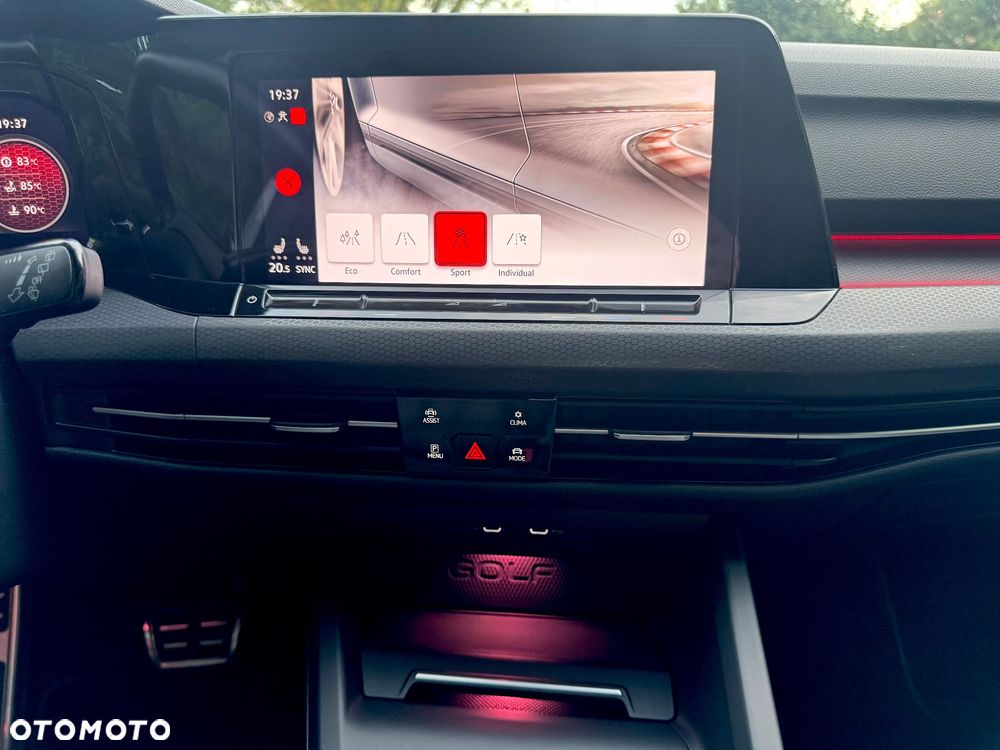Volkswagen Golf GTI 2.0 TSI OPF DSG Performance - 27
