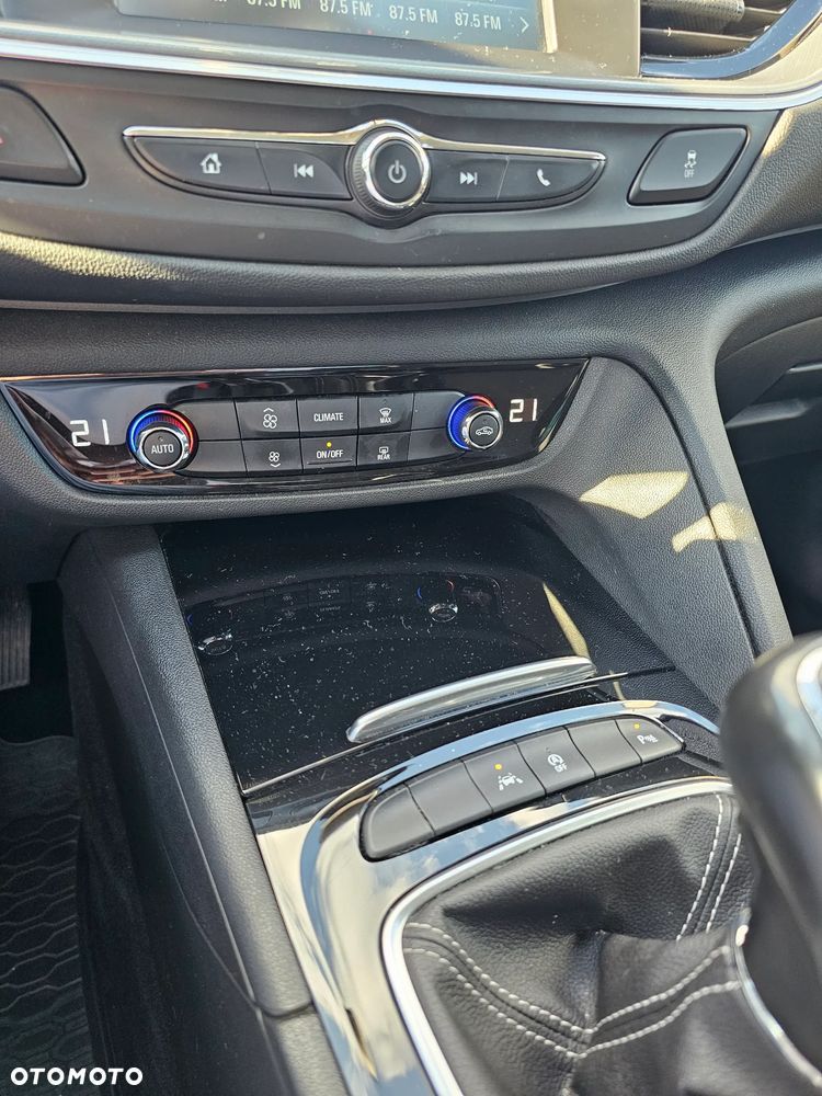 Opel Insignia 1.5 T Exclusive S&S - 7