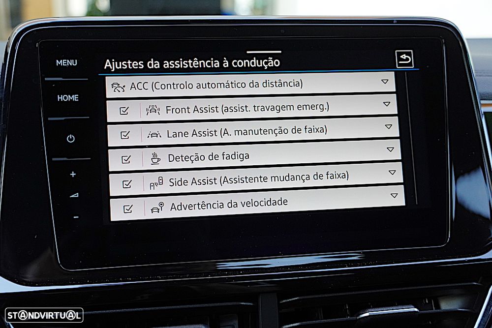 VW T-Roc 2.0 TDI R-Line DSG - 38