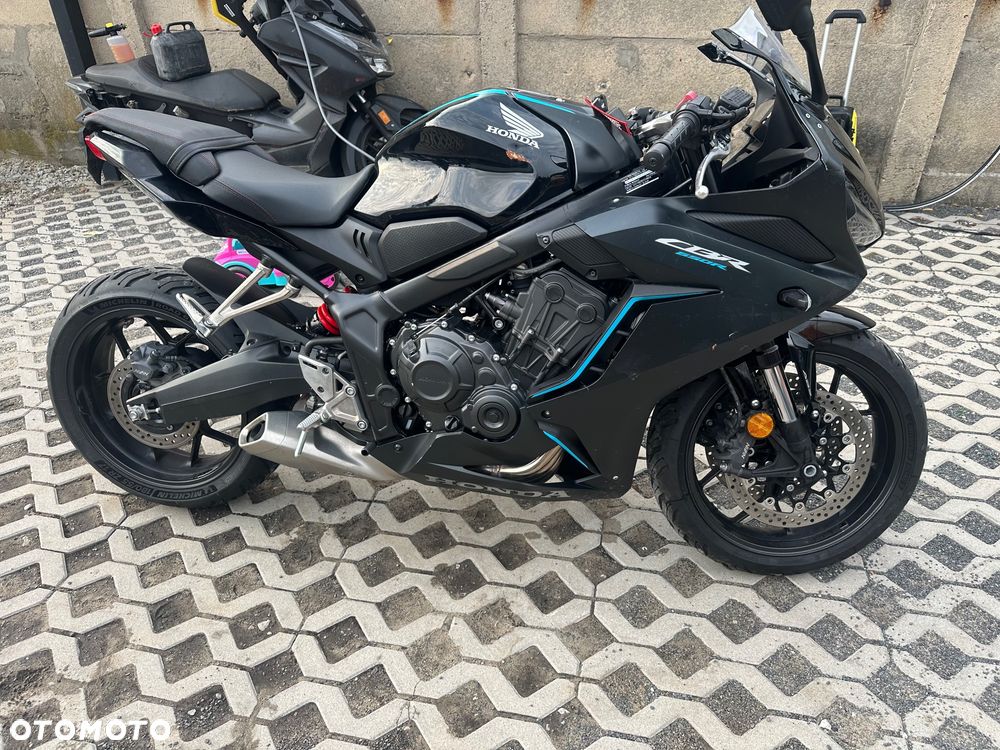 Honda CBR - 5