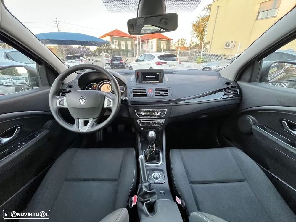 Renault Mégane 1.5 dCi Comfort SS - 10