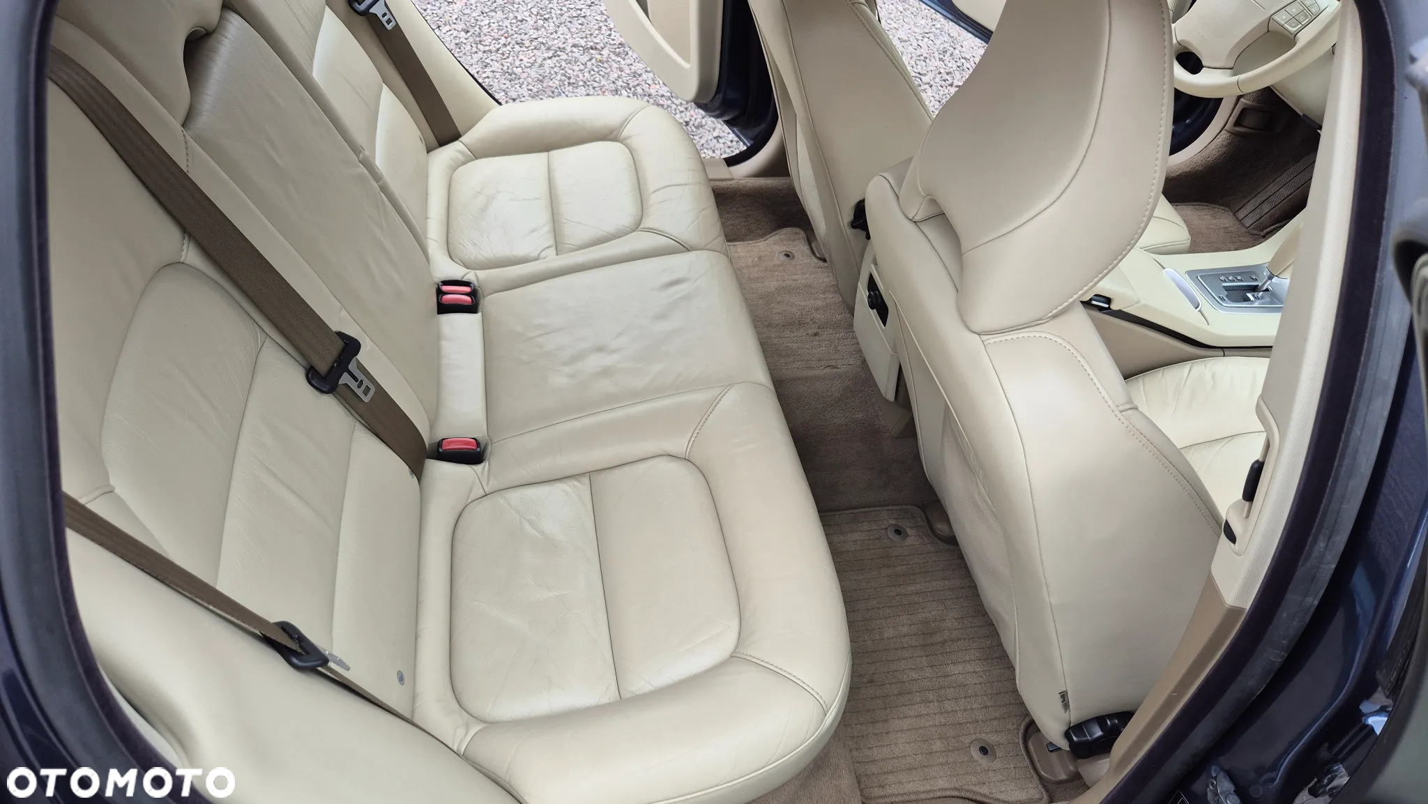 Volvo V70 T6 AWD Momentum - 19