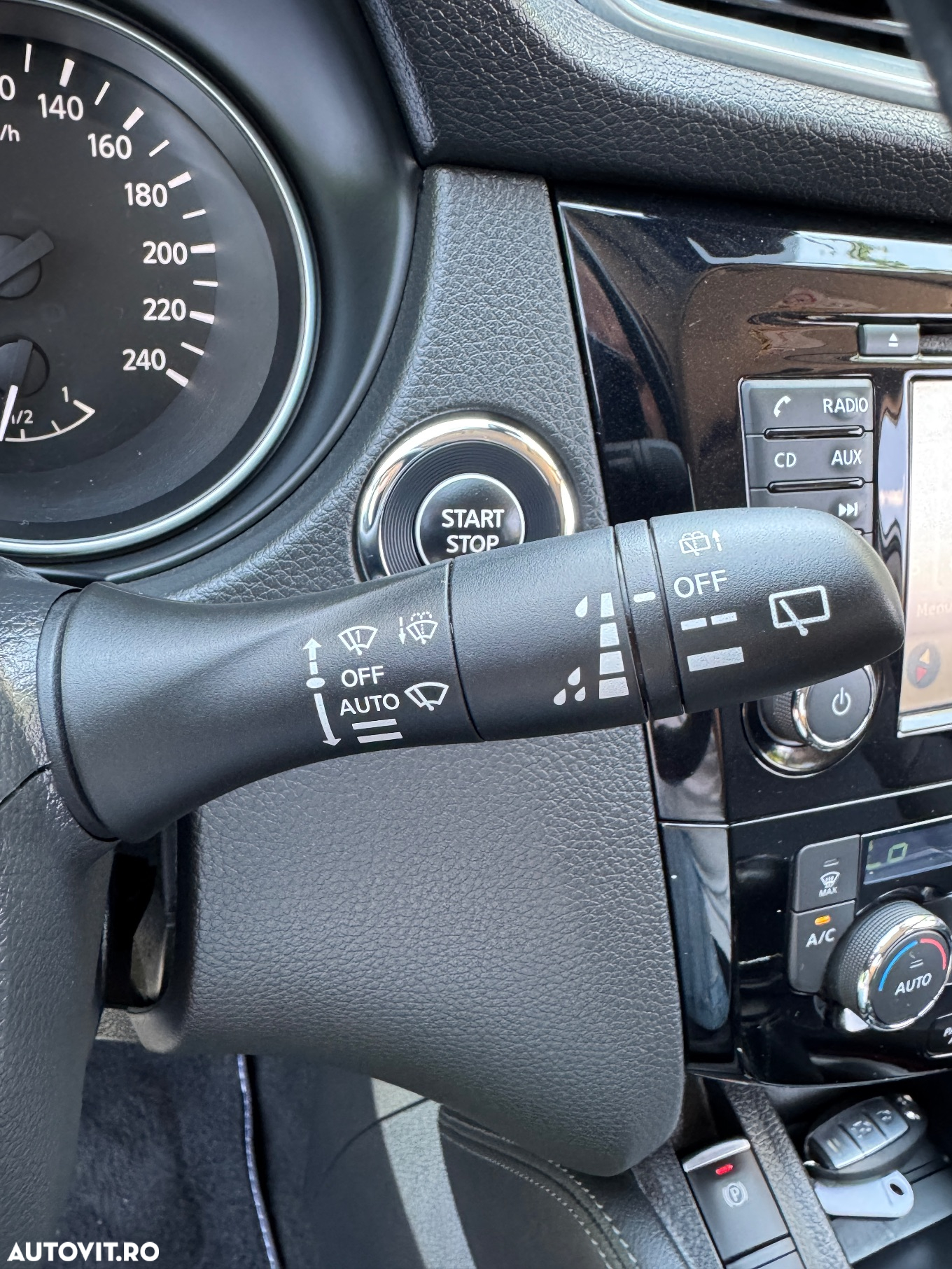 Nissan Qashqai 1.6 DCI TEKNA - 21