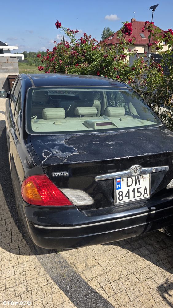 Toyota Avalon 3.0 XL - 4