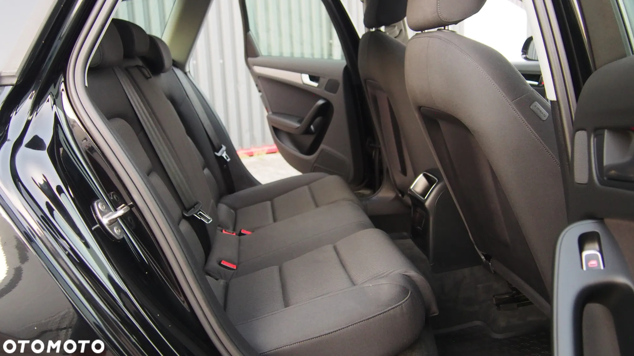 Audi A4 Avant - 11
