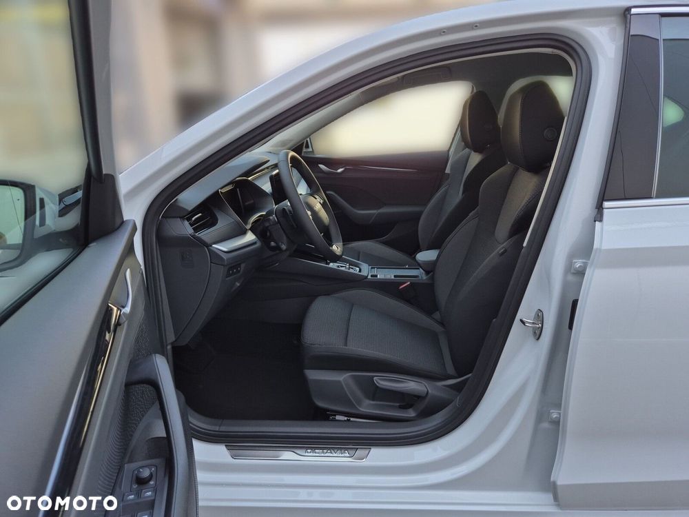 Skoda Octavia 1.5 TSI mHEV 30 Years DSG - 19