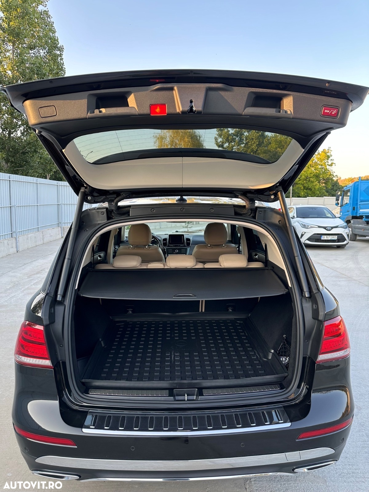 Mercedes-Benz GLE 350 d 4MATIC - 23