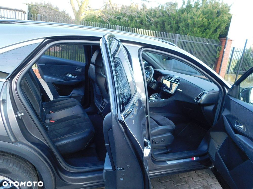 DS Automobiles DS 7 Crossback 2.0 BlueHDi Performance Line + - 11