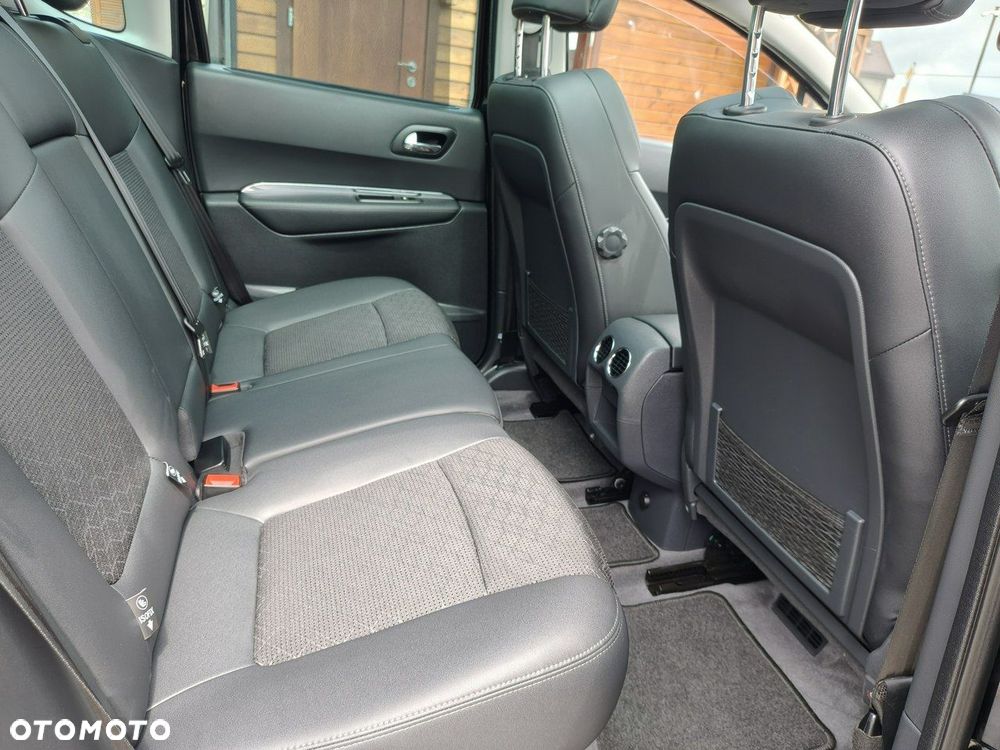 Peugeot 3008 1.6 BlueHDi Active S&S - 25