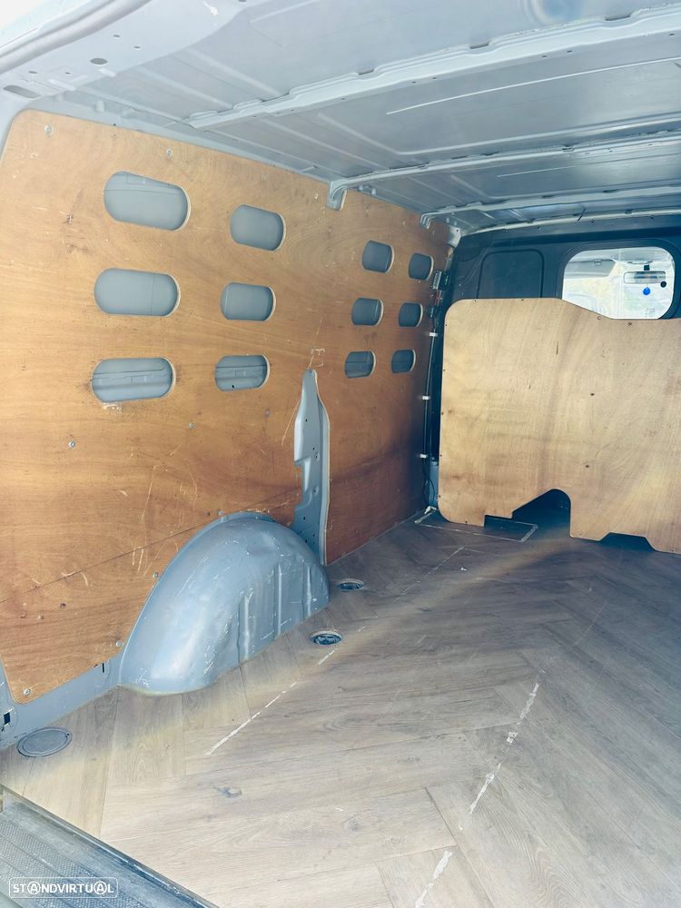 Mercedes-Benz Vito 113 CDI - 13