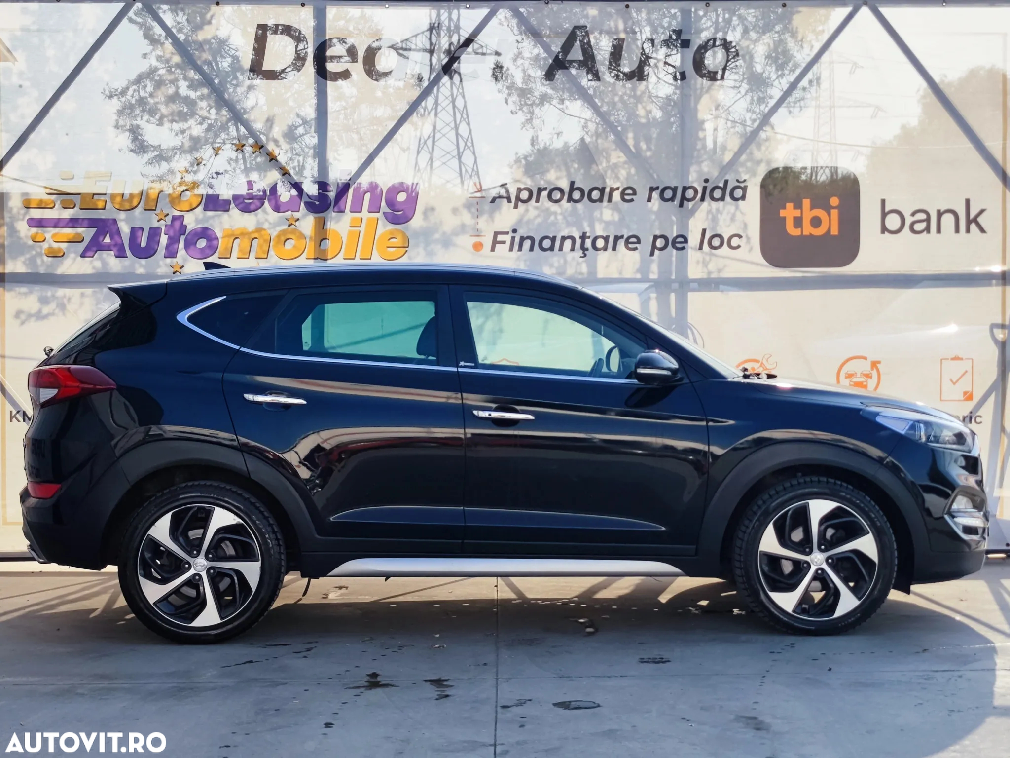 Hyundai Tucson 2.0 CRDI 4WD 8AT Luxury - 4