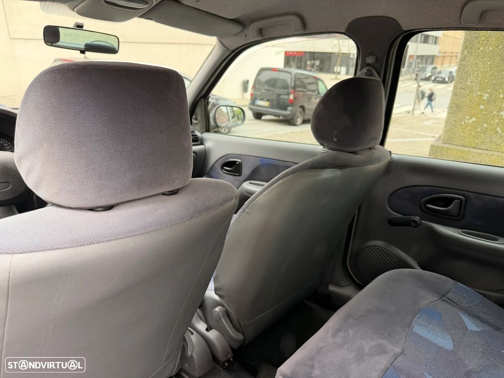 Renault Clio 1.2 16V Extreme - 14
