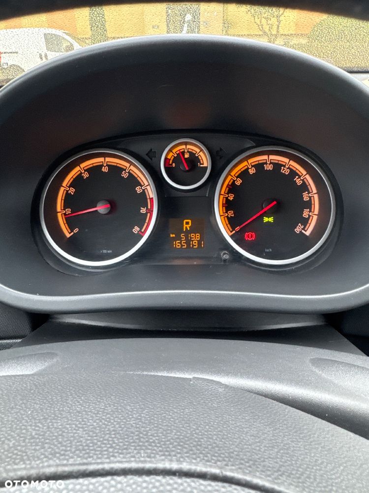 Opel Corsa - 9