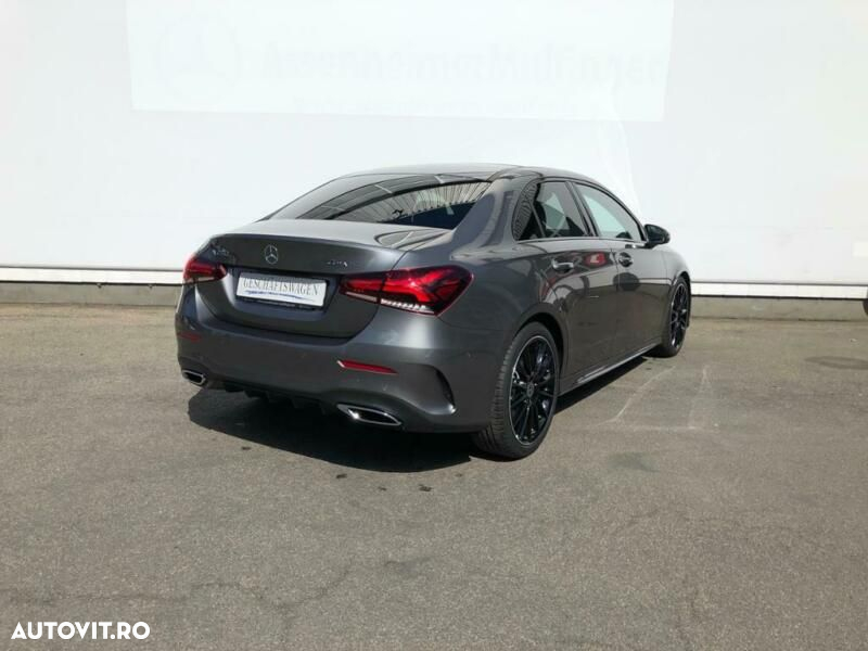Mercedes-Benz A 250 4MATIC - 3
