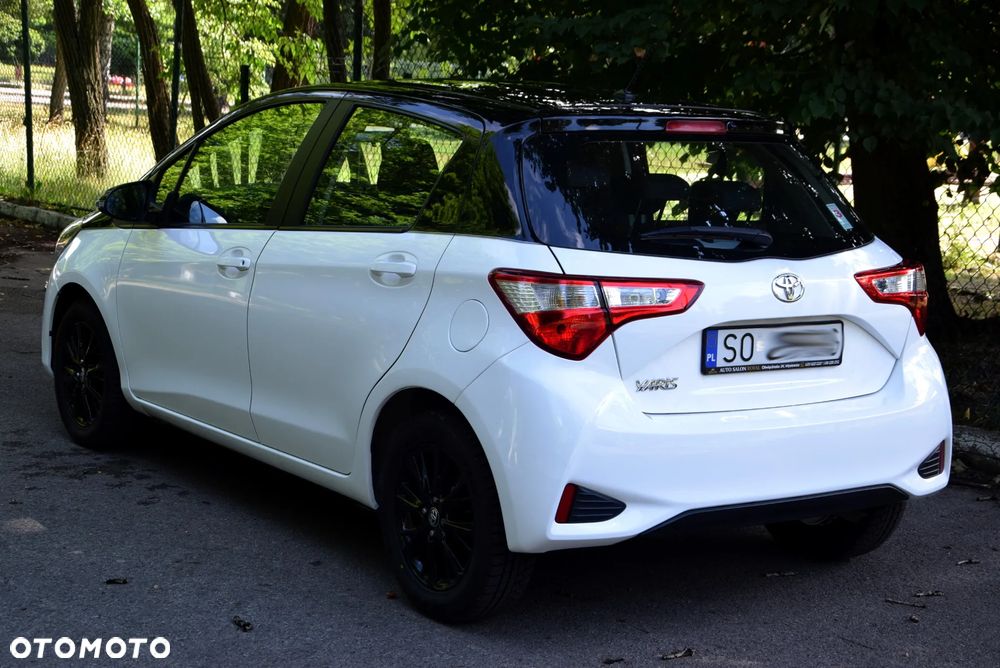 Toyota Yaris - 14