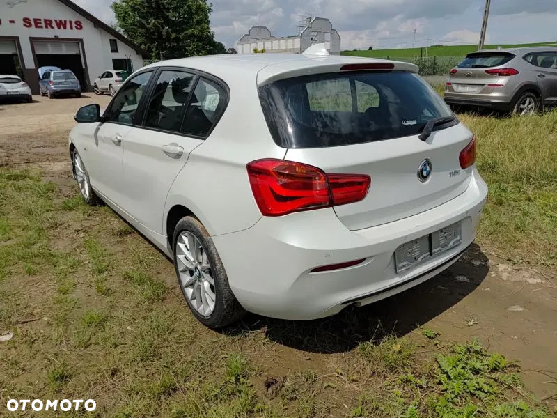 BMW Seria 1 118d Sport - 10