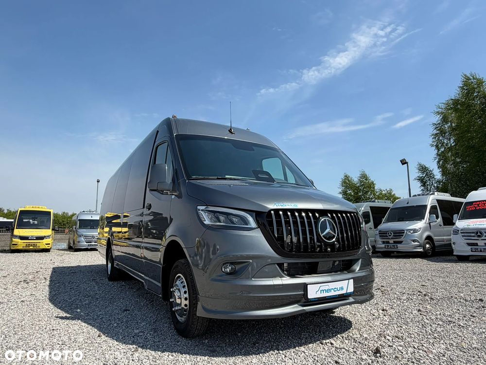 Mercedes-Benz Sprinter 519 - 13