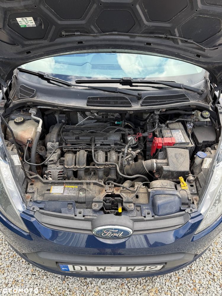 Ford Fiesta 1.25 Ambiente - 6