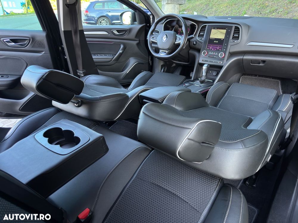 Renault Megane ENERGY dCi 110 EDC BOSE EDITION - 16