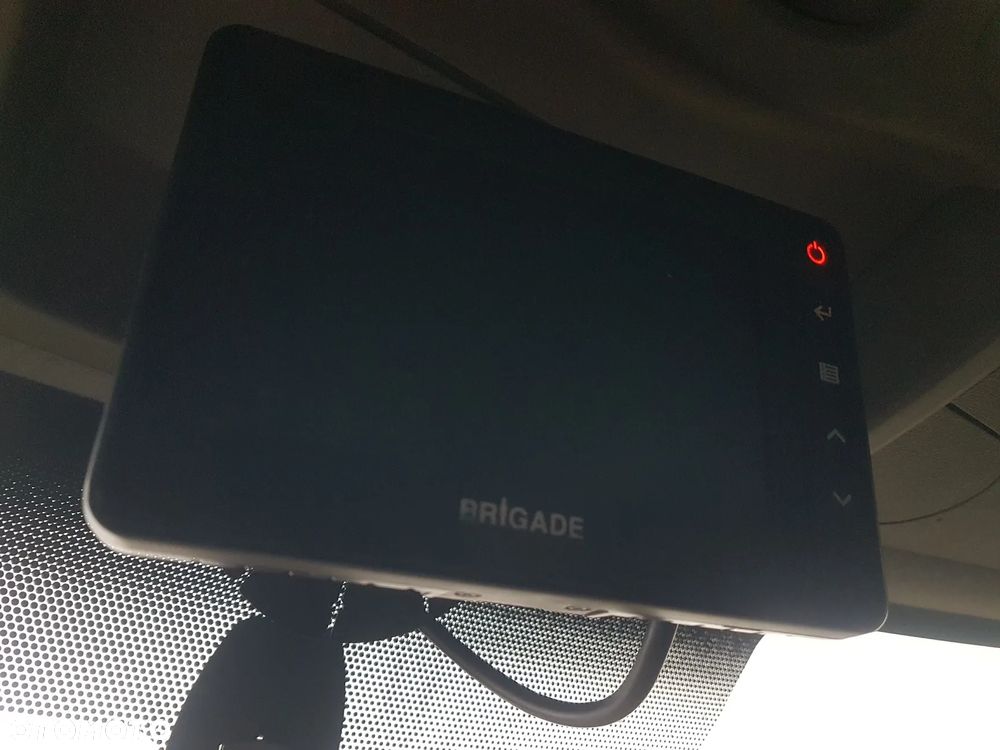 Renault MASTER KONTENER 8EP 4,21x2,23x2,22 KLIMA MANUAL KRAJOWY 6-BIEGÓW - 31