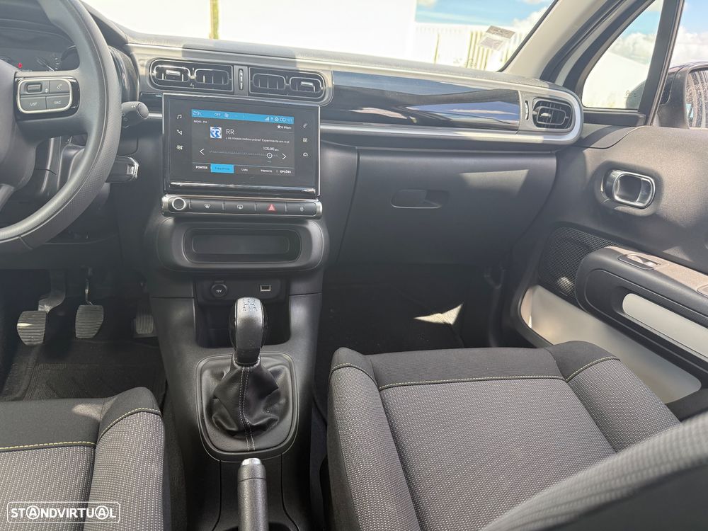 Citroën C3 1.2 PureTech Shine - 15