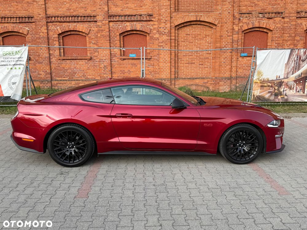 Ford Mustang - 14
