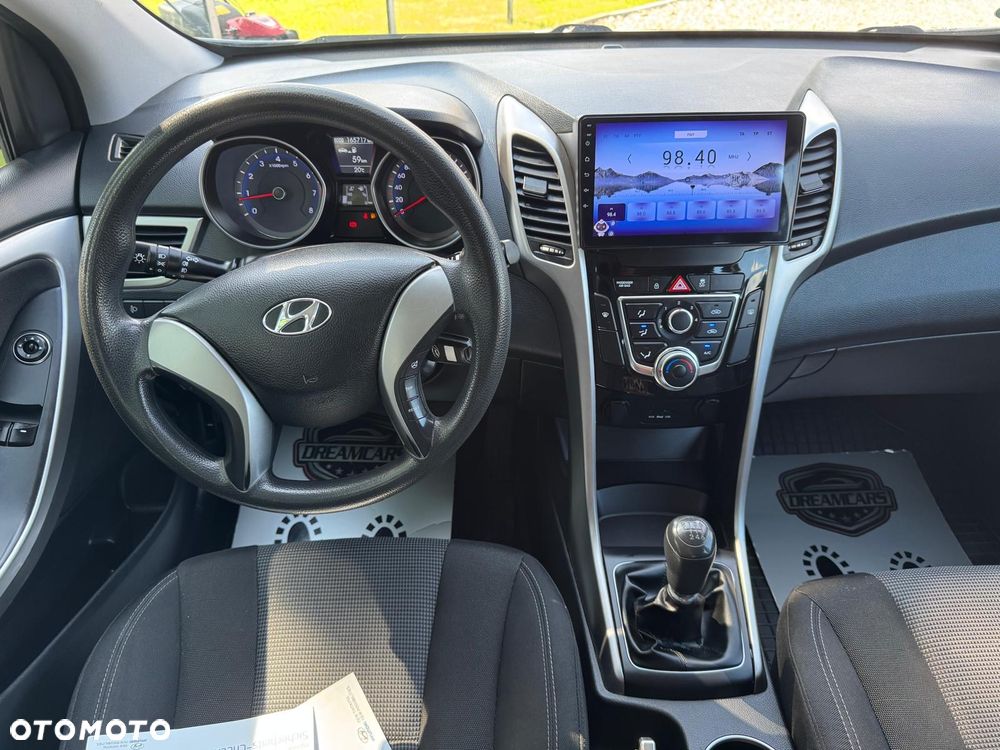 Hyundai i30 - 21
