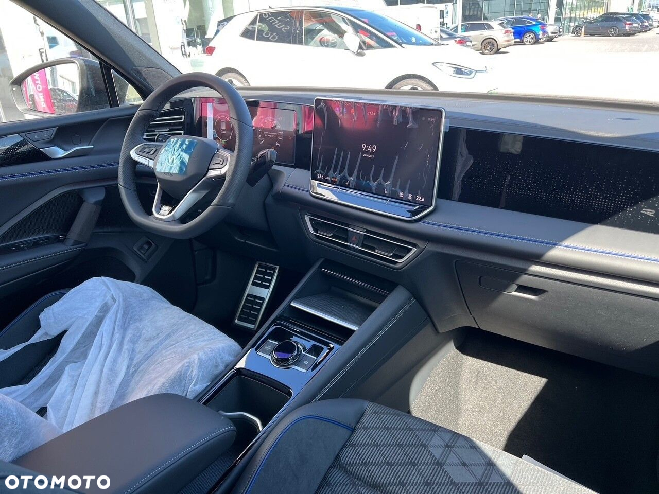Volkswagen Tiguan - 7