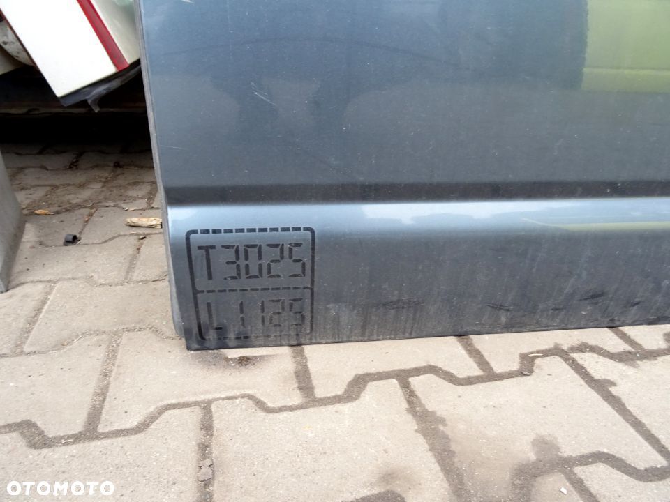 DRZWI LEWE BOCZNE PRZESUWNE PRAWY BOK LD7U VW TRANSPORTER T5 - 2