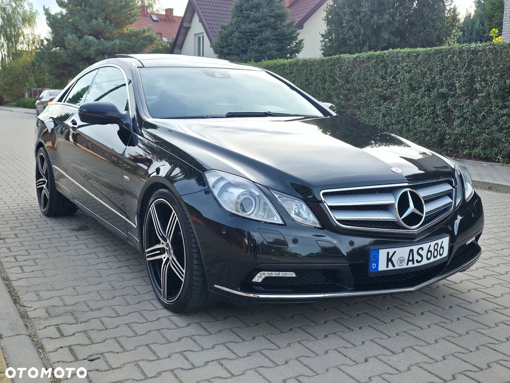 Mercedes-Benz Klasa E 350 CGI BlueEFFICIENCY 7G-TRONIC Avantgarde - 20