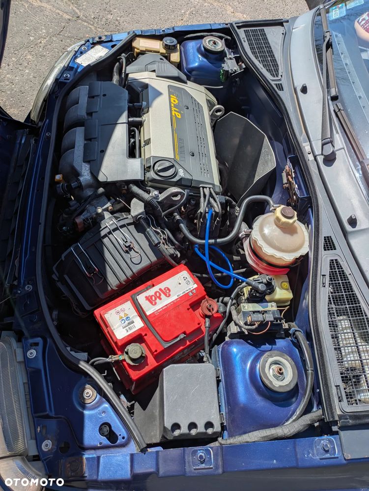 Renault Clio - 11