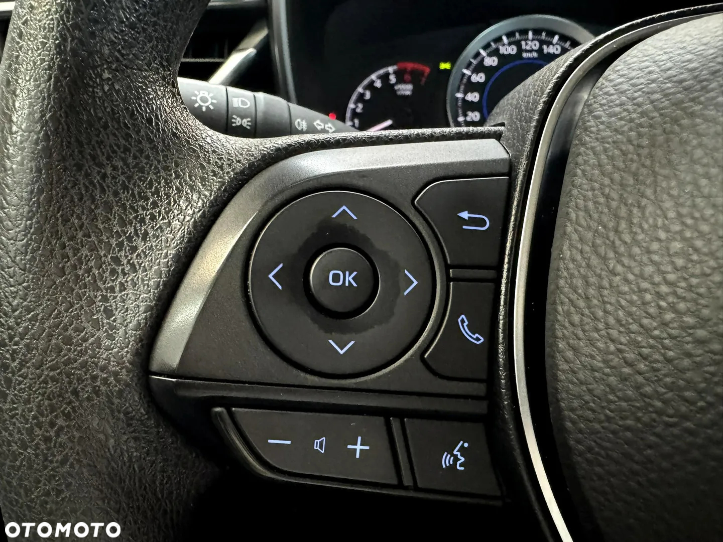 Toyota Corolla 1.8 Hybrid GPF Active - 18