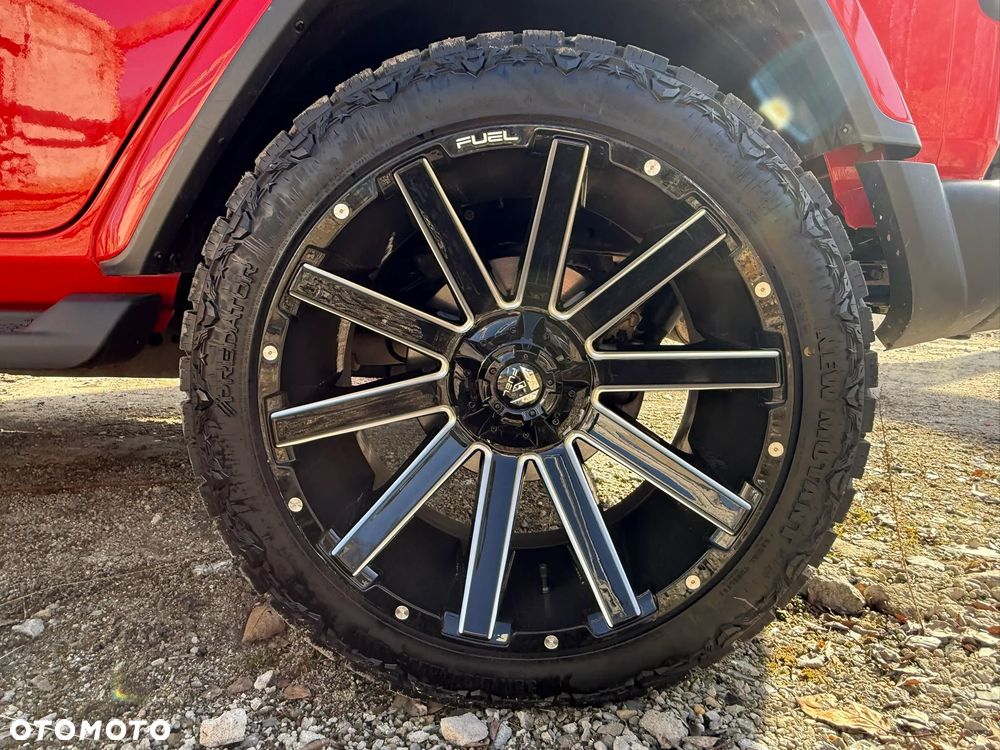Jeep Wrangler - 33