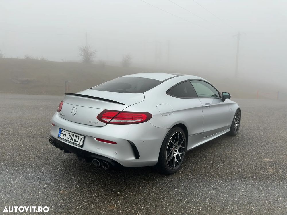 Mercedes-Benz C 43 AMG Coupe 4Matic - 8