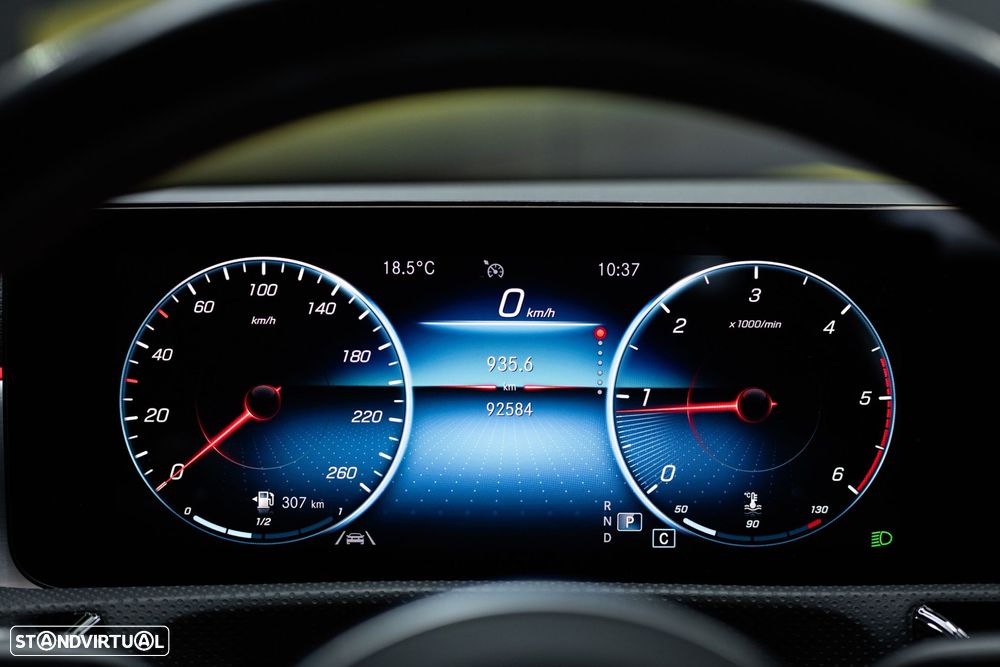 Mercedes-Benz A 180 Limousine d AMG Line Aut. - 39