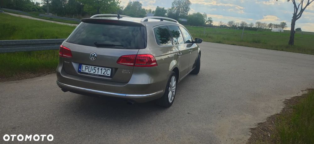 Volkswagen Passat 2.0 TDI 4Mot Highline DSG - 7