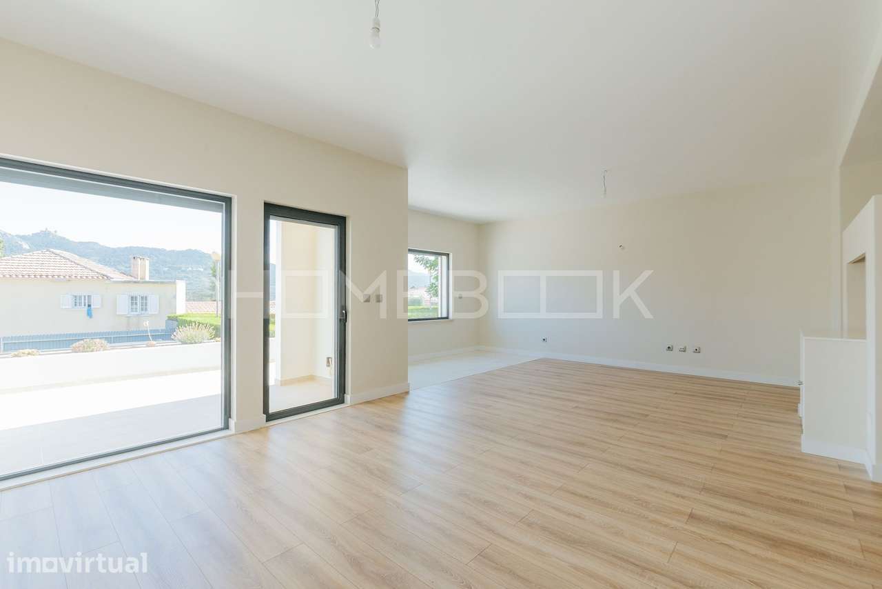 MORADIA T4+1 VÁRZEA DE SINTRA, 3 PISOS, GARAGEM e PISCINA - Grande imagem: 5/60