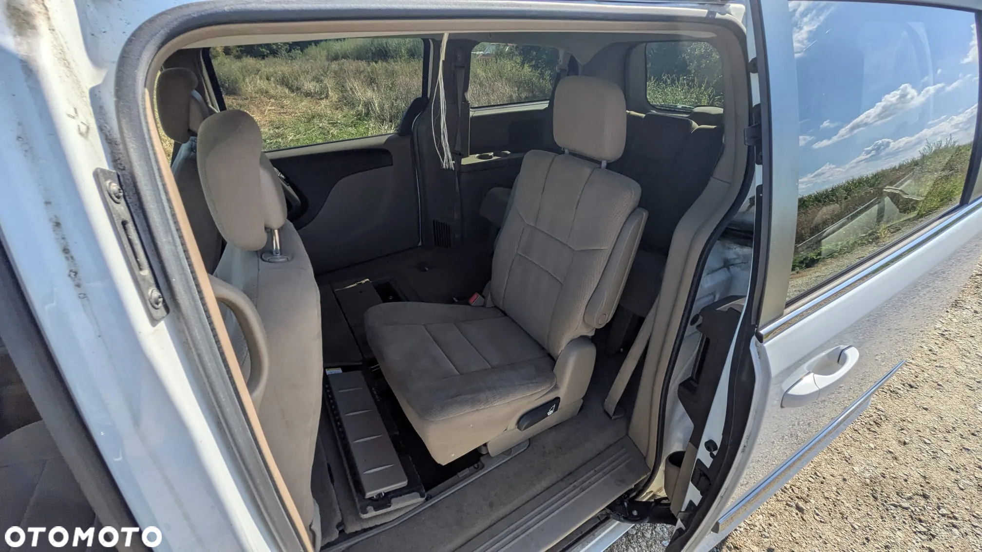 Chrysler Town & Country 3.6 Touring - 13