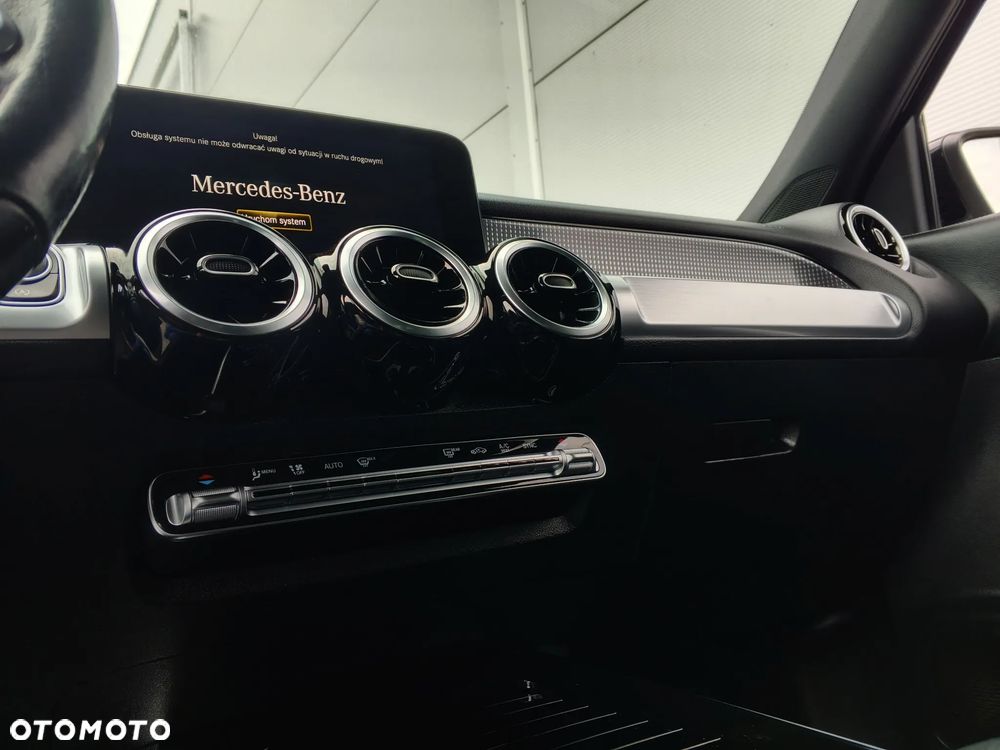 Mercedes-Benz GLB 200 d 8G-DCT EDITION 2022 - 20