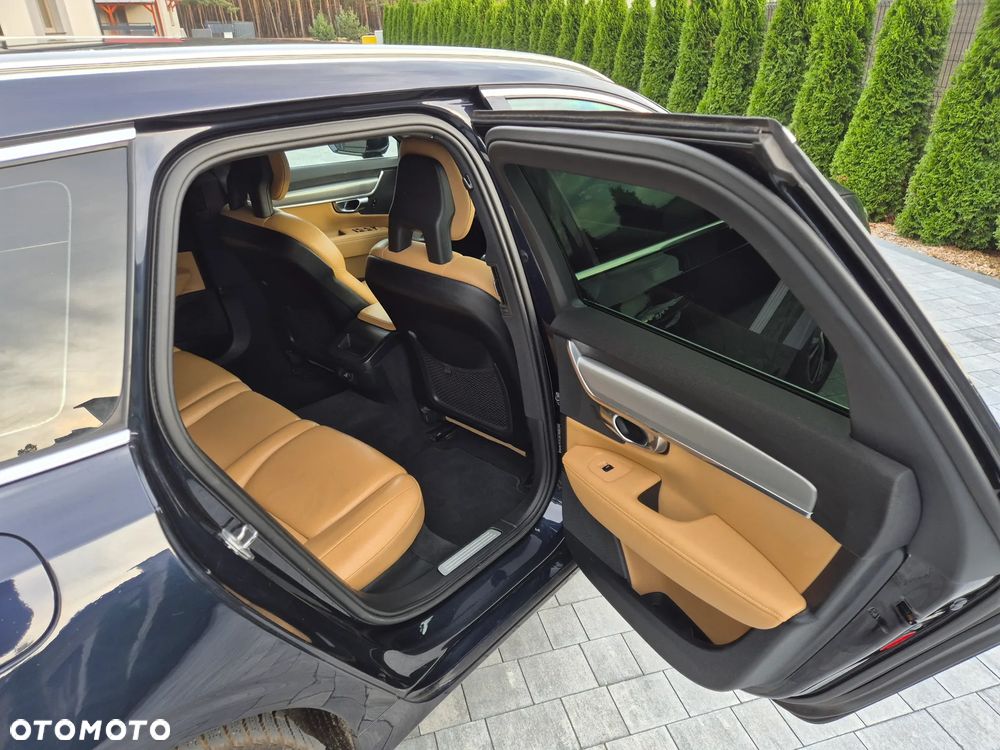 Volvo V90 D3 Momentum Pro - 18