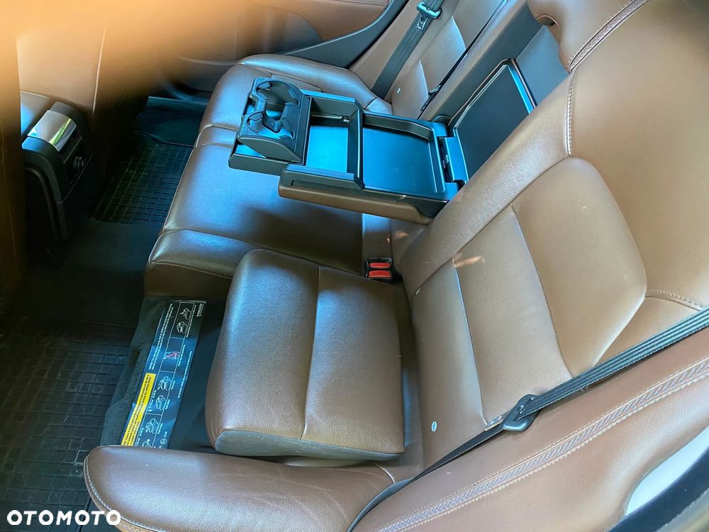 Volvo XC 70 D4 AWD Momentum - 5