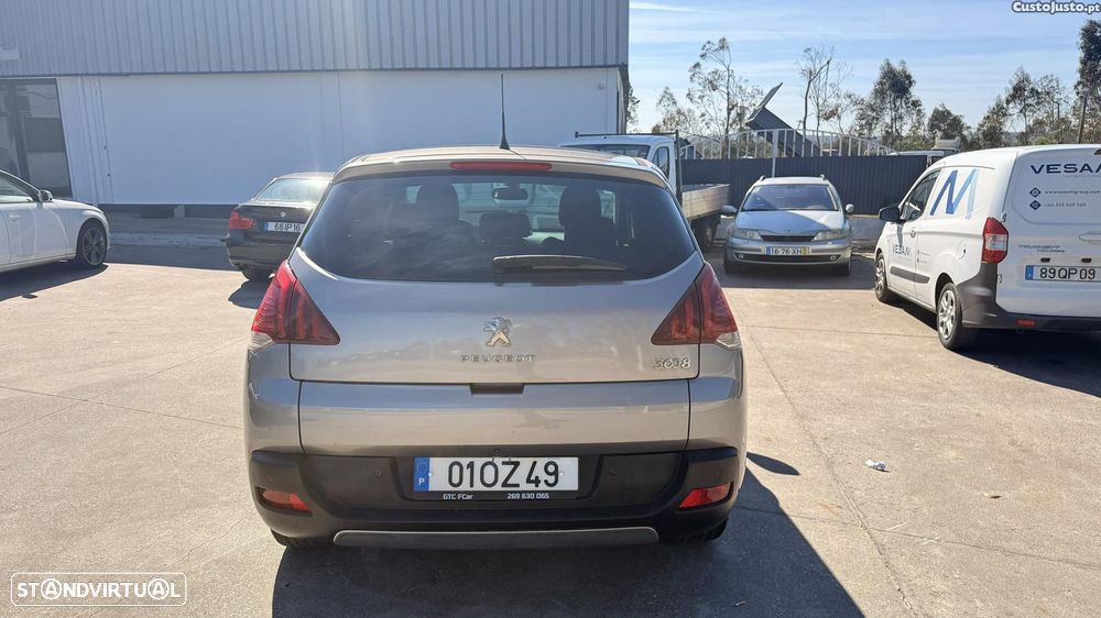 Peugeot 3008 1.6 HDi Allure - 2