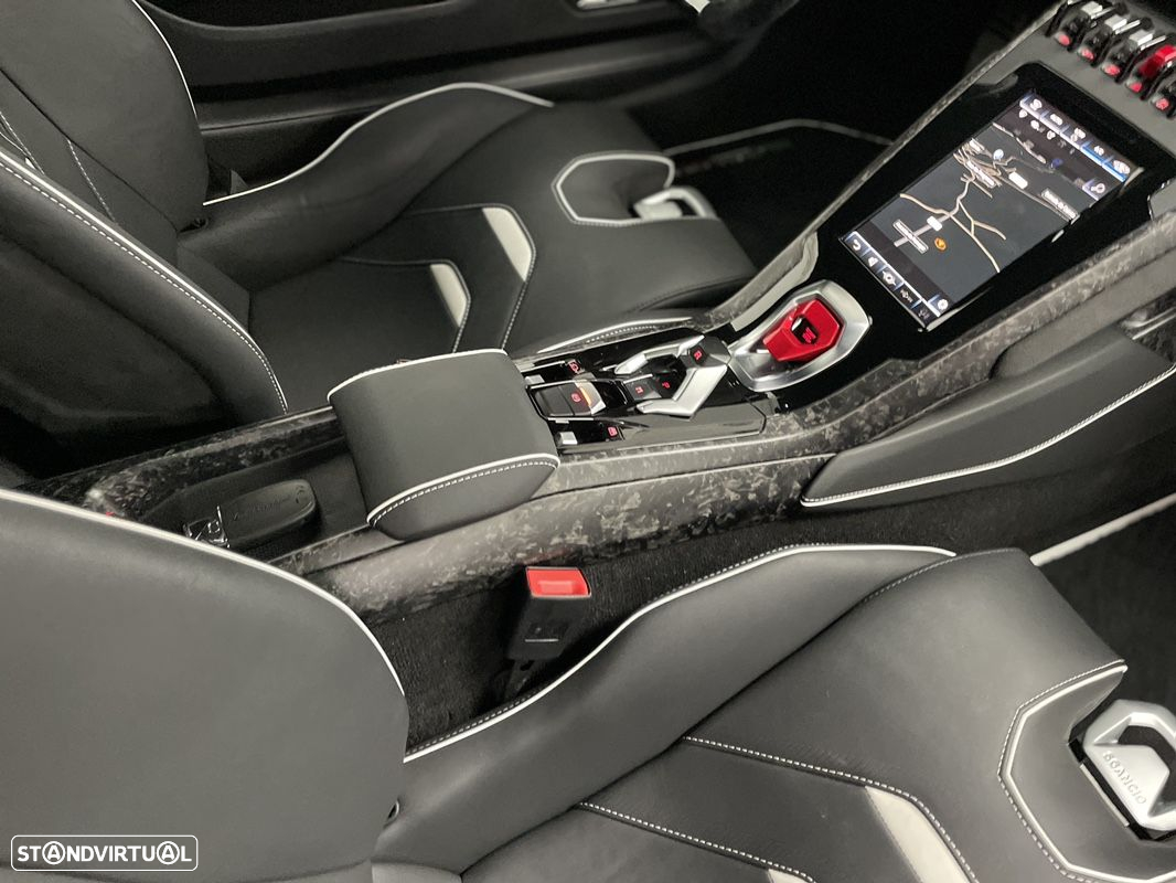 Lamborghini Huracán Spyder EVO - 36