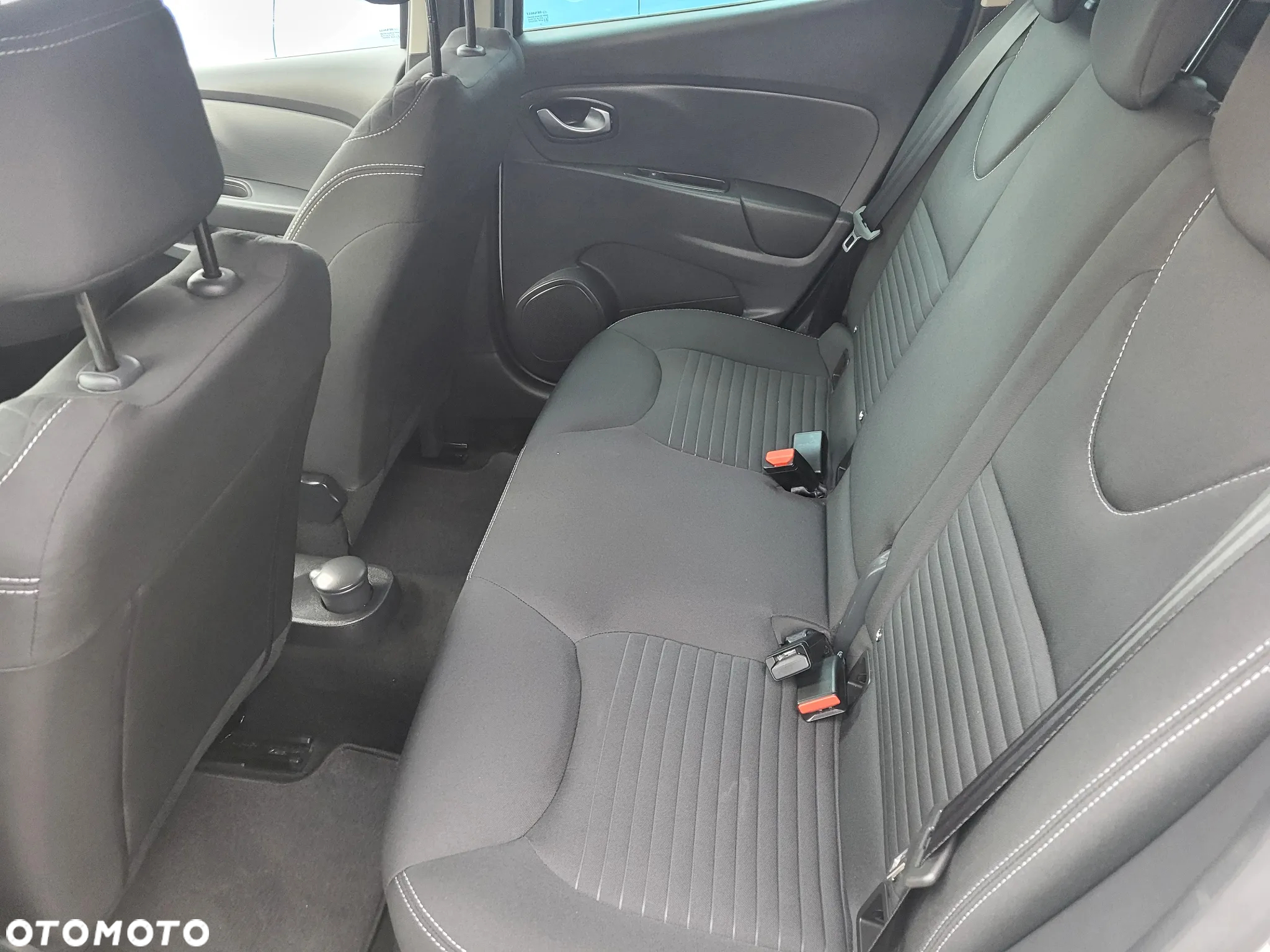 Renault Clio 1.2 16V Limited - 22