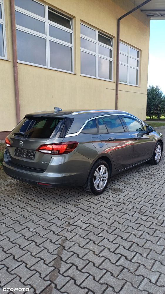 Opel Astra 1.6 D (CDTI) Start/Stop Sports Tourer Innovation - 9
