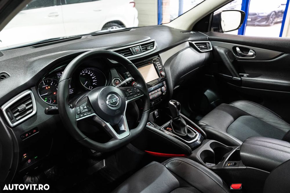 Nissan Qashqai 1.6 DCI Xtronic TEKNA - 7