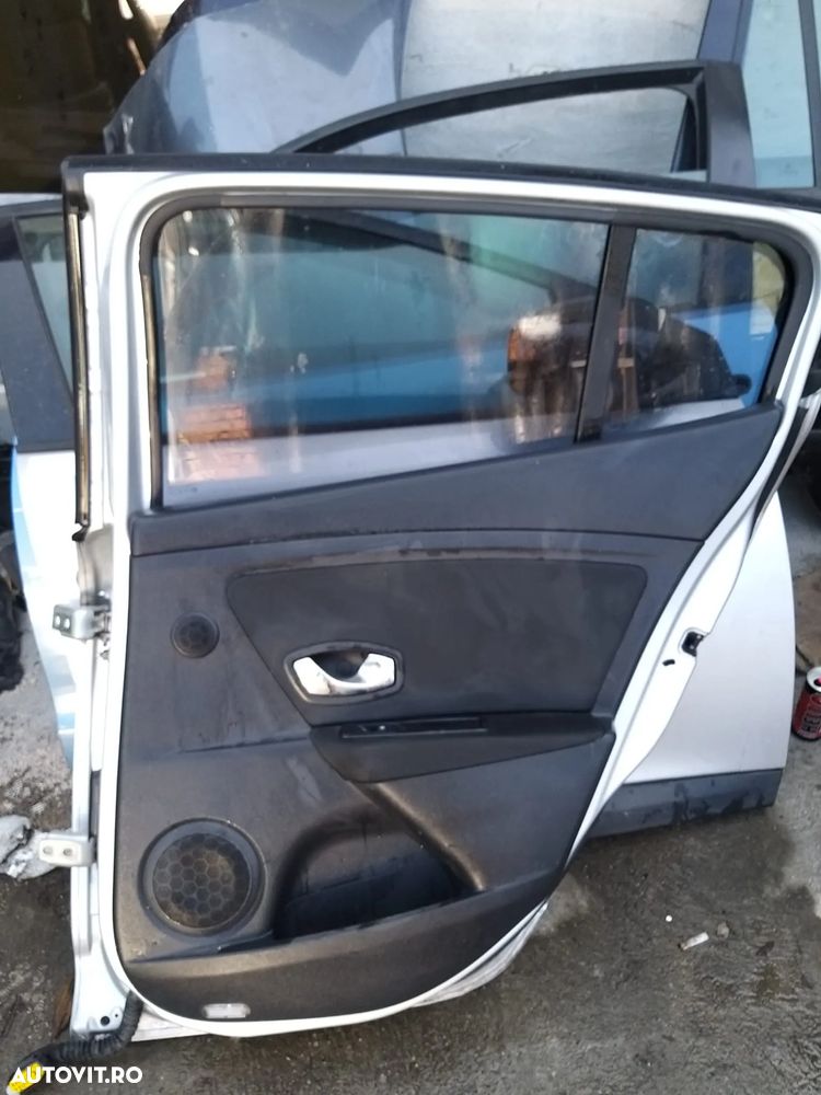 Usa Spate Dreapta pentru Renault Megane 3 din 2010+ - 2