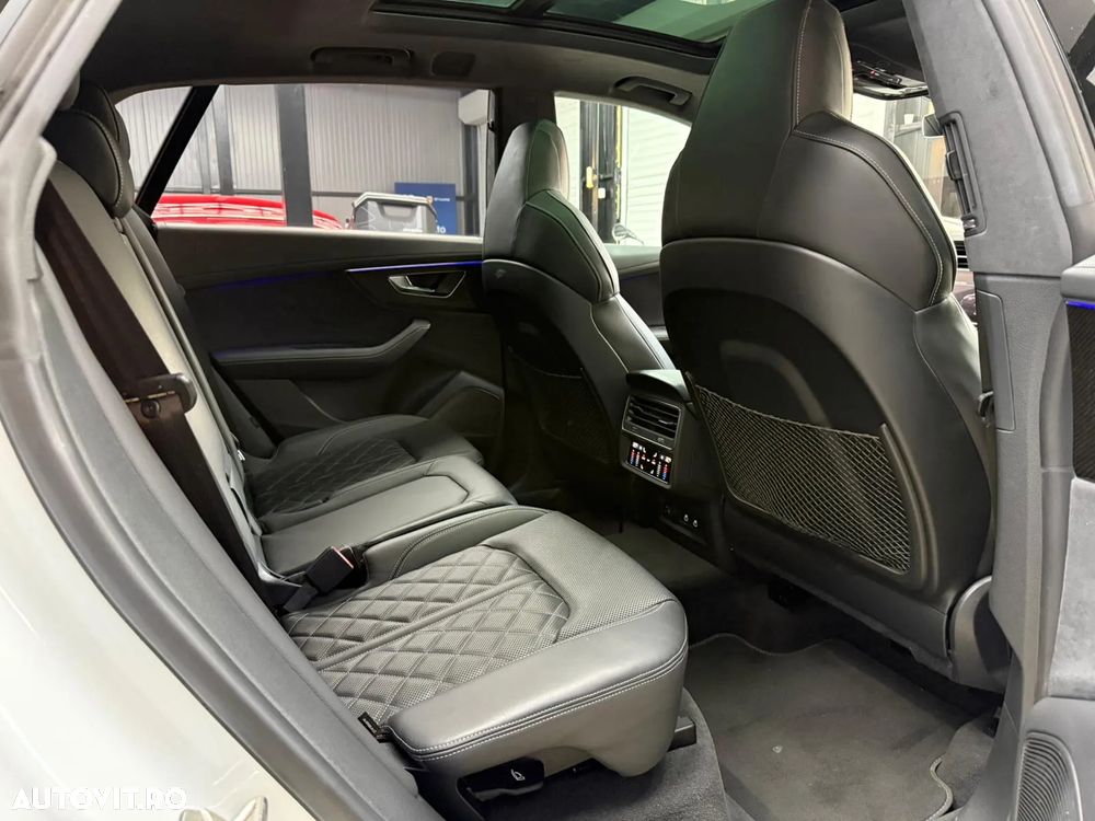 Audi SQ8 S Q8 TFSI quattro tiptronic competition plus - 31